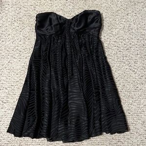 Express black zebra print silk cocktail dress size 6
